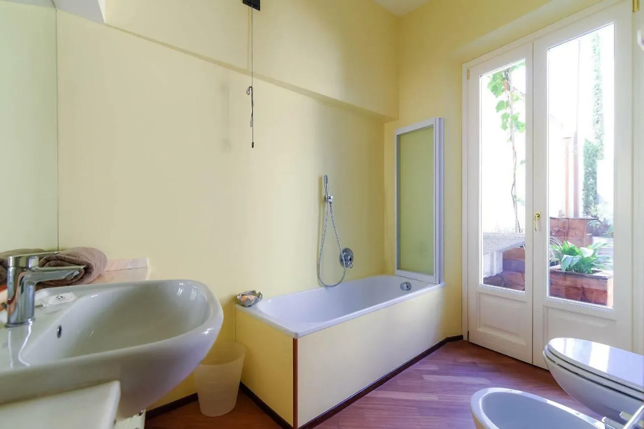 Villa Via Natta 15 - The House Of Travelers Como